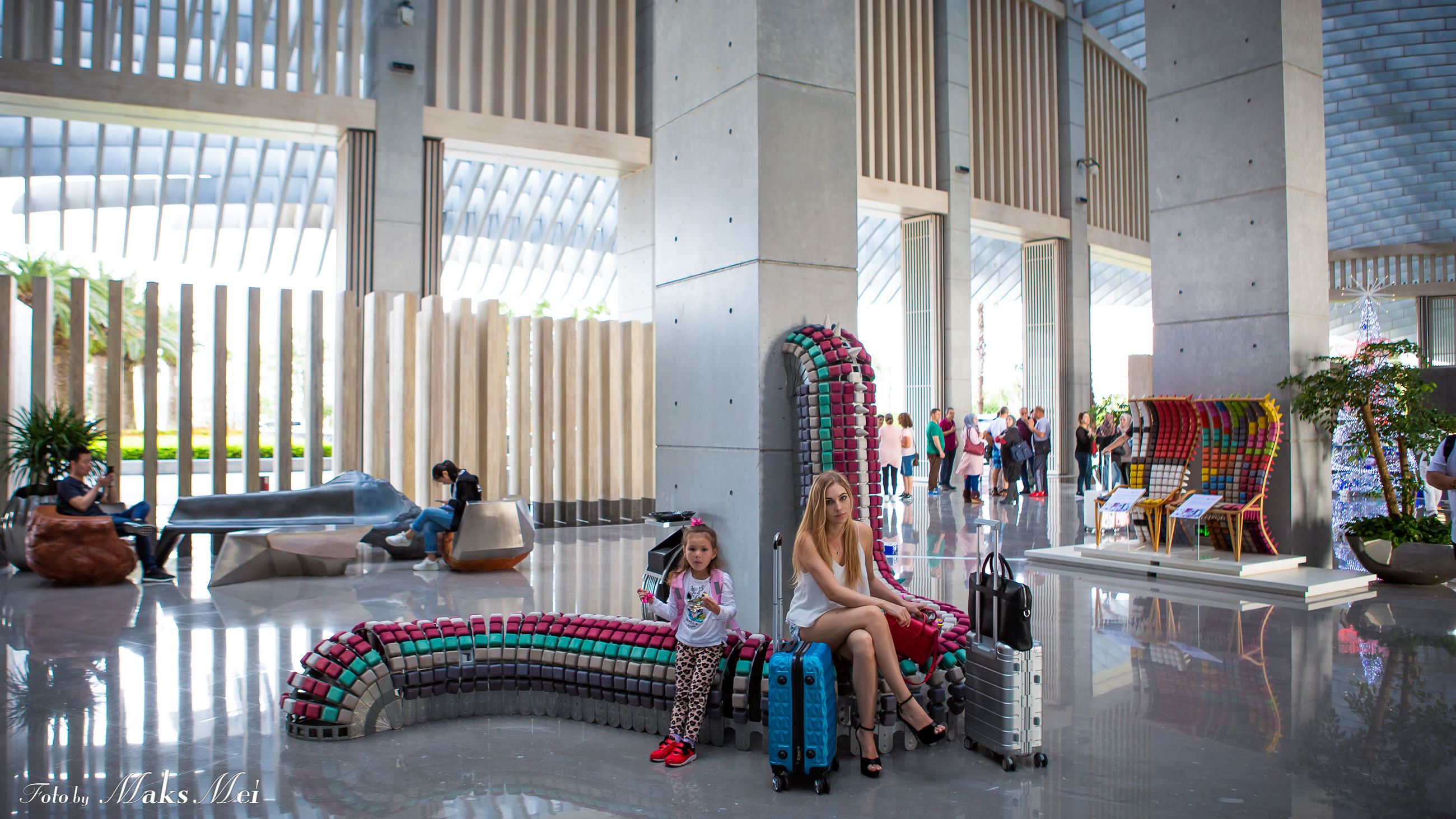 【乌克兰媳妇】性感优爱斯基躲避乌克兰大雪，自驾三亚拍火辣大片