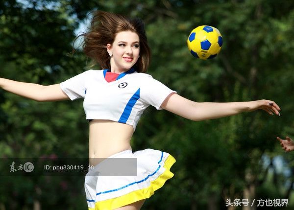 全球旅游小姐化身足球宝贝热辣奔放助力世界杯