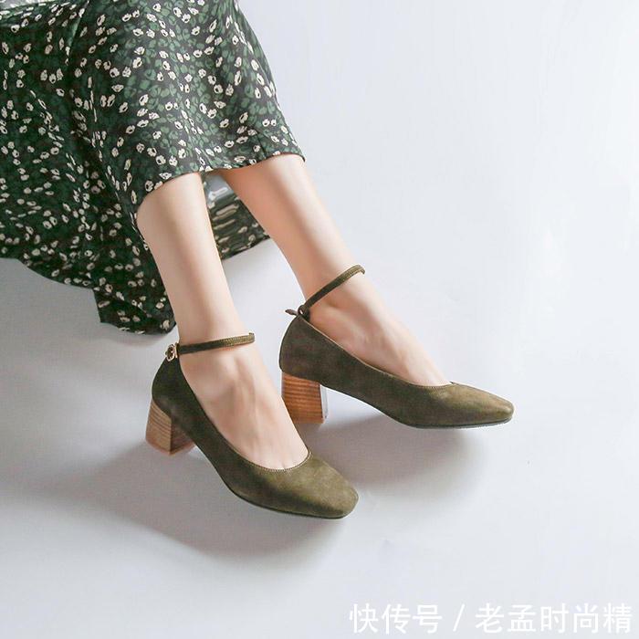 『心头』尖头高跟鞋小个子icon的心头好，女生轻松拥有“高”姿态