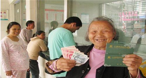 同时在两个城市交了社保，都交满15年，退休如何领养老金？