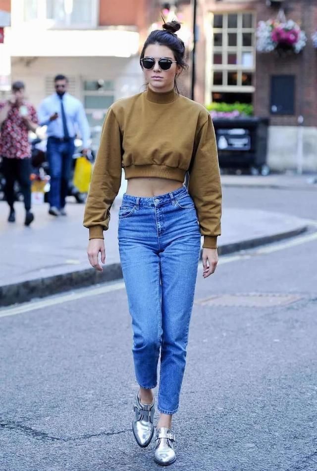 『臀部和大腿』大象腿穿什么都不好看,梨形身材该如何穿,才能扬长避短!