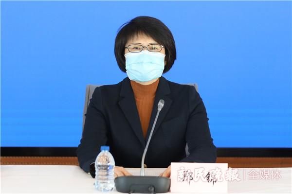  「防控」疫情防控发布会 | 沪卫健委答纽约时报提问：确诊病例下