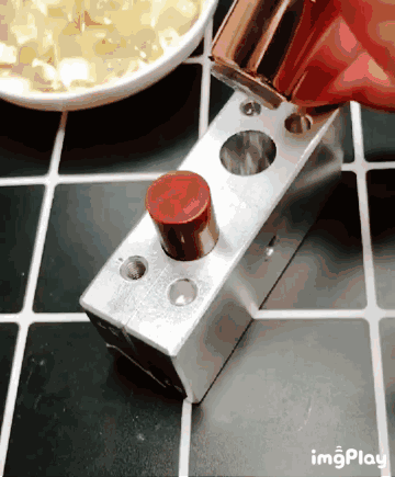 月入20万假代购被抓，问其原因：因为真的代购不赚钱