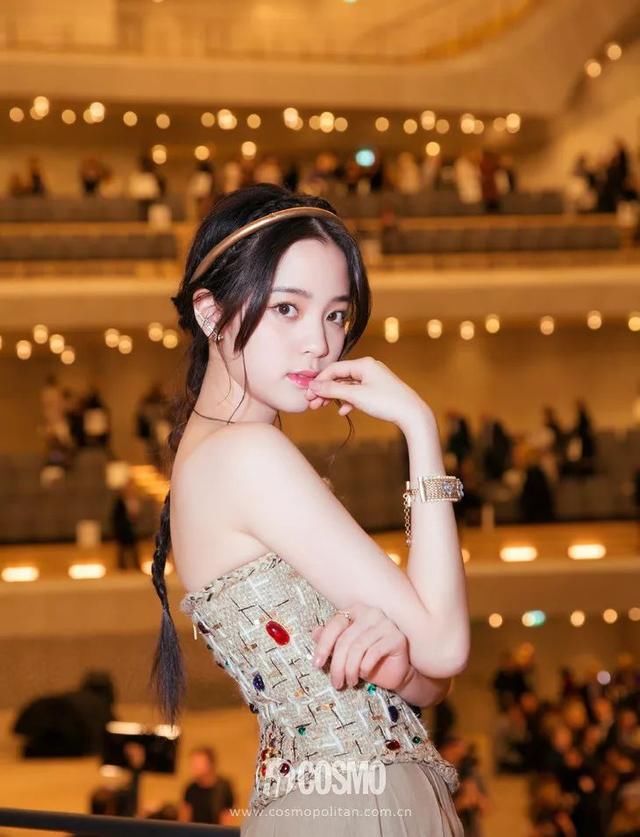 美人计｜你凭啥diss一年赚7000万的欧阳娜娜，靠脸她也赢了