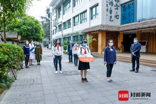 体温检测■生活重启丨开学后,我们的学习这样重启