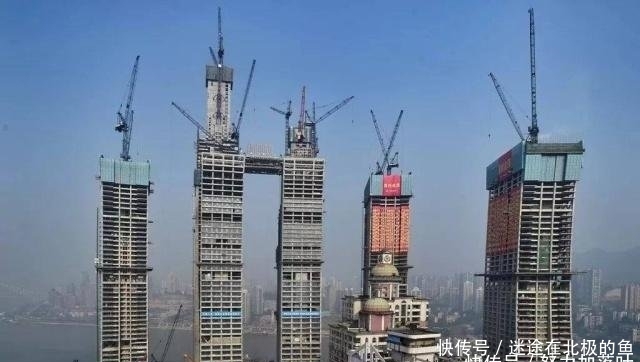 中国首座“横着建”的摩天大楼，投资高达240亿，外国人惊呼想去