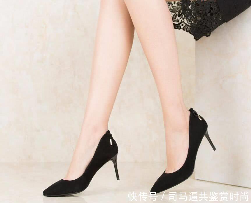 小尖的头融入,性感迷人高跟鞋,穿出你高挑身材!