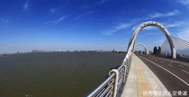  唯一：江西唯一能跑法拉利的城市，干净程度没话说！