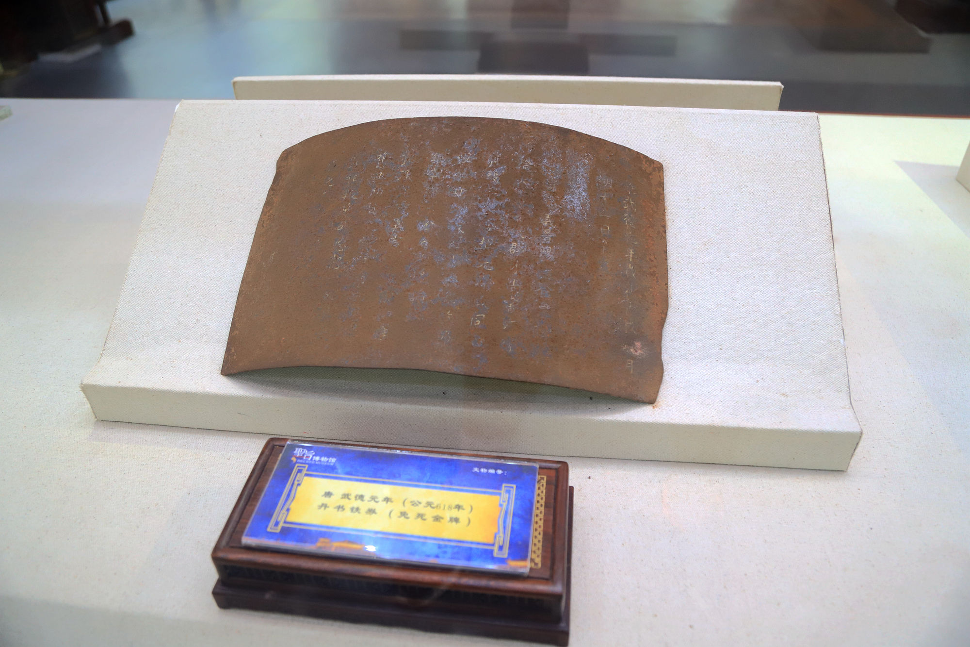 【遇上一座城】请到天涯海角来，一起去看比基尼大长腿的三亚微游