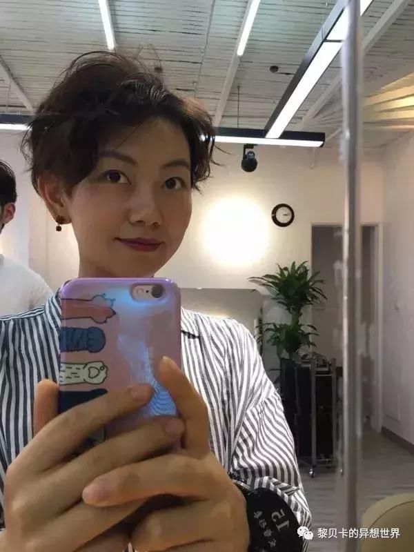 这些千元级美貌包包到底有什么魅力，让她们天天都想背！