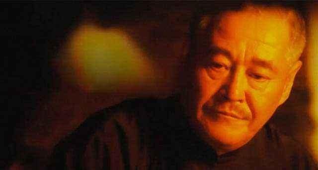 『张艺谋』本山大叔能变成电视连续剧和搞笑小品高手,却为什么在影片行业一直没办法取得成功?