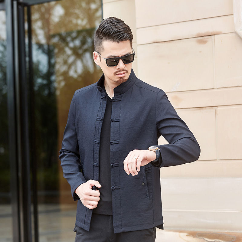 中国改良“中山装’问世，有钱老板都在穿，帅气有型尽显男人魅力