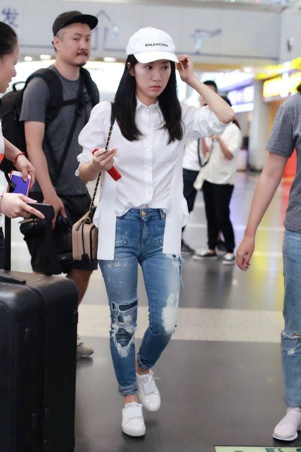 李念110的体重长着90的脸，网友:身材五五分是硬伤!