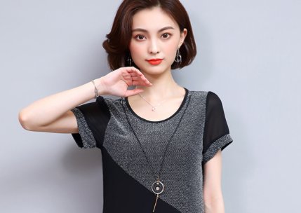 一不小心发现一种“减龄裙”,适合四五十女人,前凸后翘性感妩媚