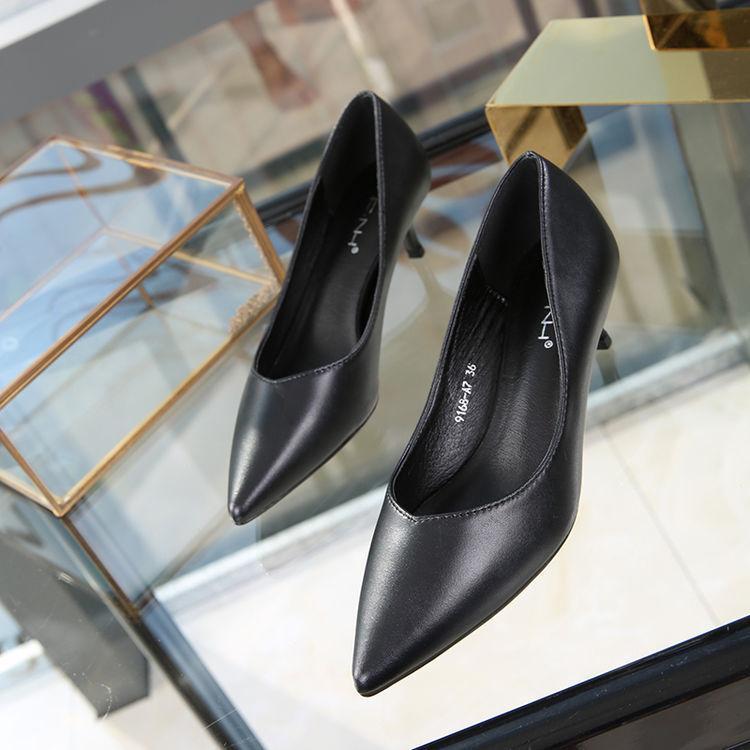 三伏天适合穿这样的高跟鞋, 鲜美显性感, 不伤脚显腿长