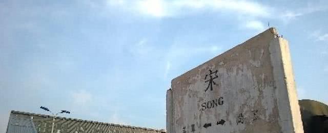中国最懒的城市，火车站连名字都不想取，一个字用了100多年？