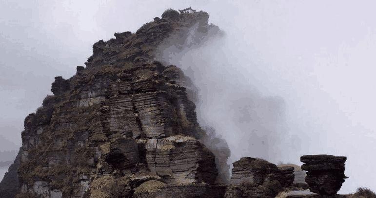 国内一刚申遗不久的景区，游客爆满，游客:像极了菜市场!