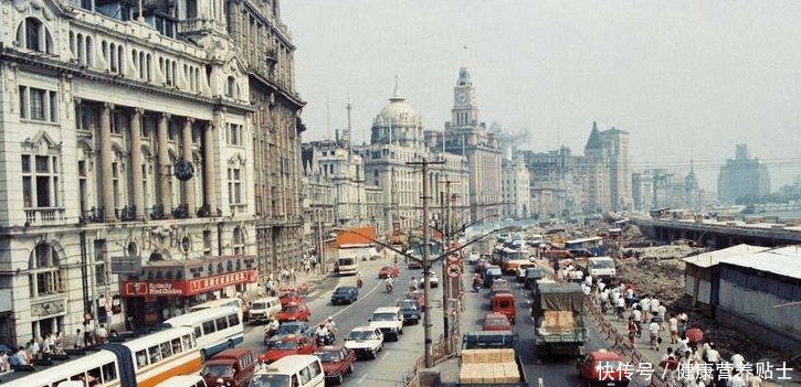 中国拥有15个副省级城市，为何没有郑州和长沙两个省会