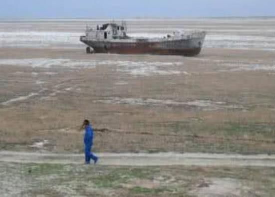 世界上最快消失的湖，专家：2020年彻底见不到“岛之海”了！