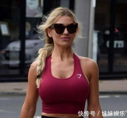 欧美女星运动装出街，好身材太抢镜，气质不输伊万卡！