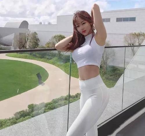 舒适洒脱的打底裤，轻松穿出优美身姿，让你更加温婉动人！