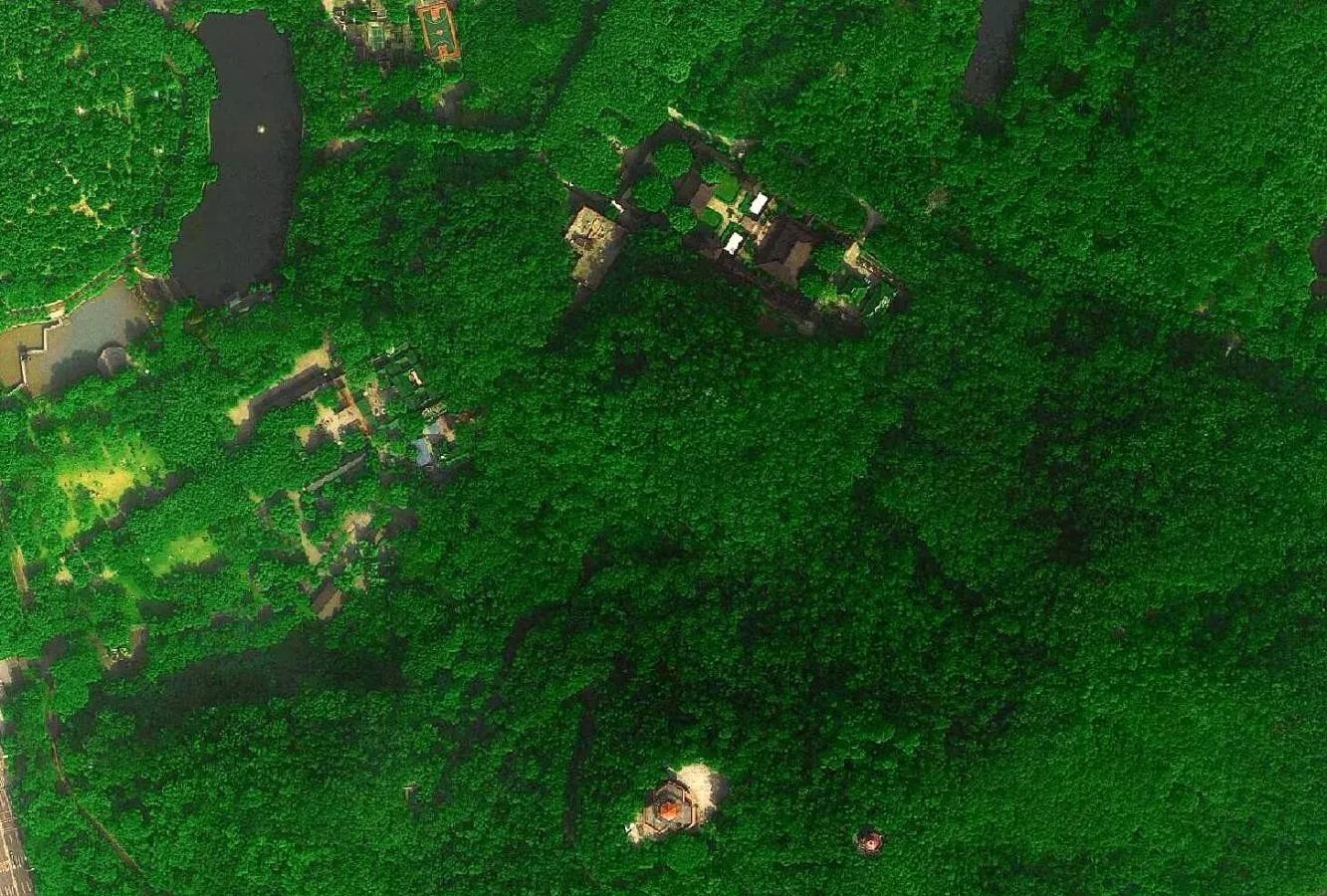  卫星：礼拜天松山湖上露天厕所注意天上 美国低轨道卫星拍东莞高