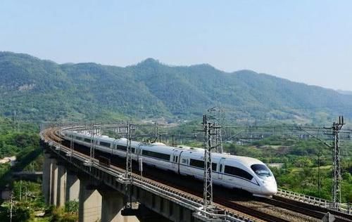  「600公里」重庆将迎来国家级高铁，全长600公里，沿线的这六城