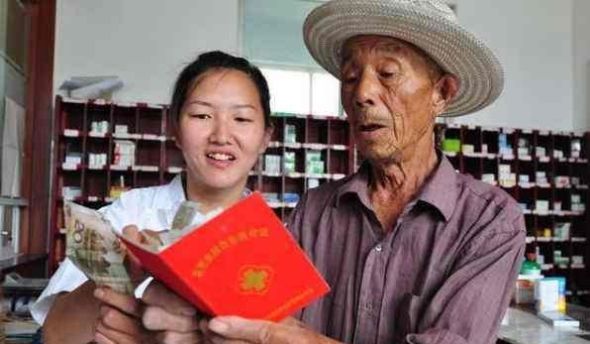 农村断保问题日趋严重，费用涨了30元，真的难倒了农民？