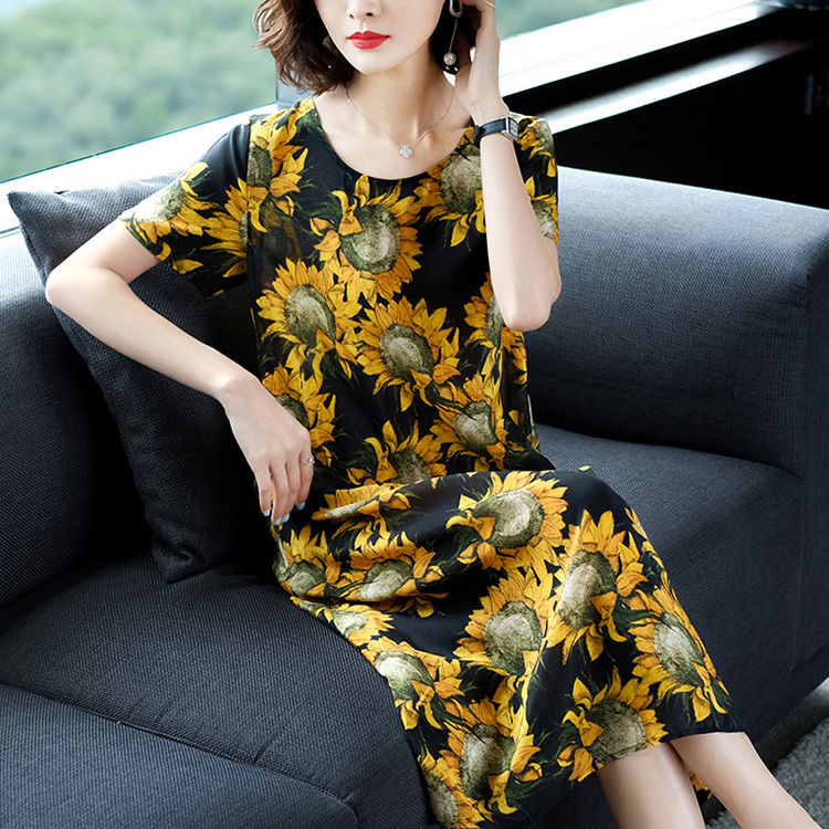 就算你再漂亮也别穿松垮裤，试试下图这样穿，男人见了挪不开眼睛