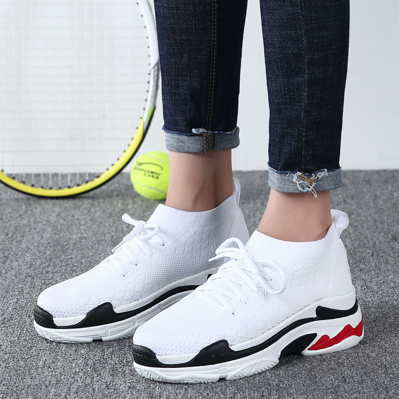 最近很流行的女鞋都在这里，潮流有范，穿出去逛街非常吸睛