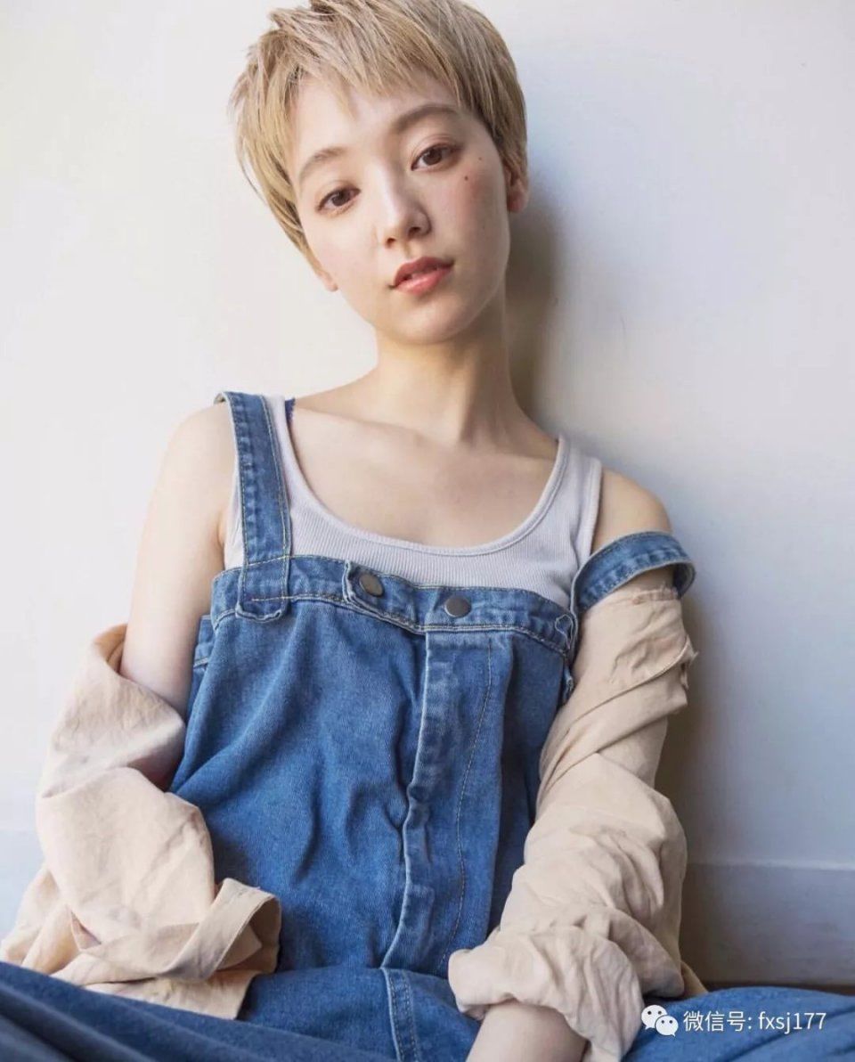 2018年流行“精致”短发