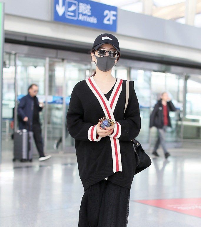  仙女@最近流行一种穿法,叫“奶奶衫+仙女裙”,时髦显瘦,明星都上瘾