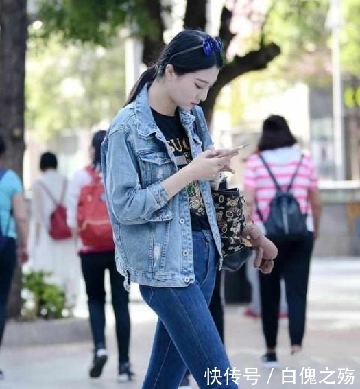 舒适■立体修身牛仔裤,充满活力,让你更年轻