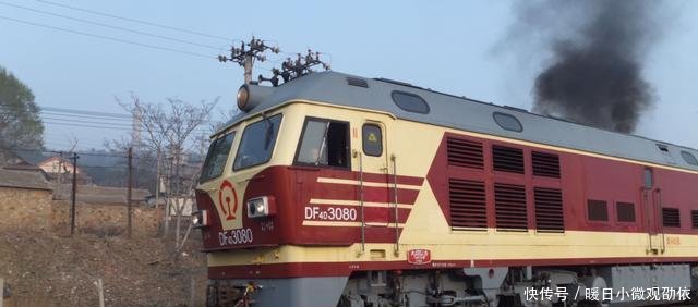  #制造#青藏铁路的火车行驶至格尔木时，为何必须更换外国制造的