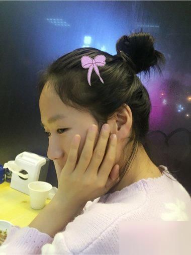 9款女孩子头发偏短的绑扎发图片！