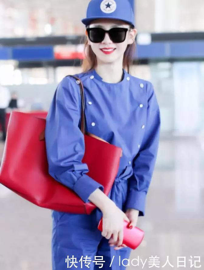 以为戚薇只是穿运动装很帅，没想到穿连衣裙这么婀娜，前凸后翘