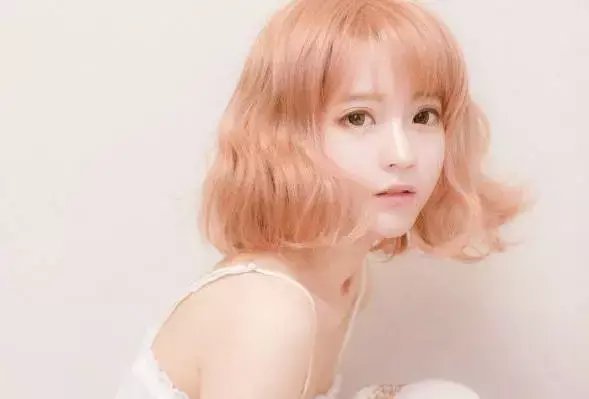  「适合」女生适不适合剪短发, 量下这条线就能知道!