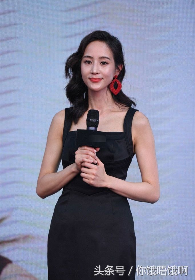 张钧宁从小清新变成了御姐风 成了性感女人 网友:又一个太平公主