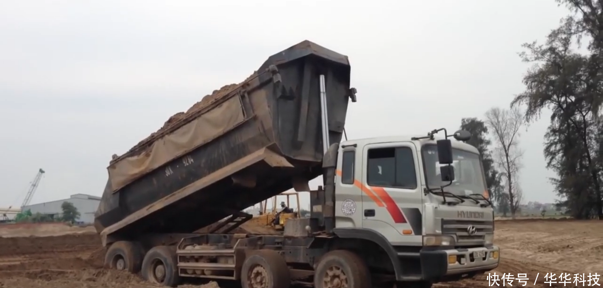 地铁挖得这么深，掏出来的泥土都去了哪里中国人的智商真牛