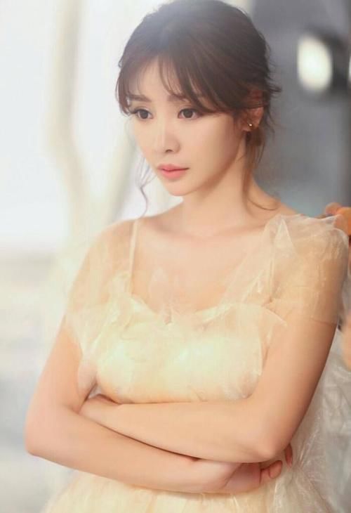  『穿不出』拿捏不准穿衣风格？先从“脸”下手，照穿不出错，你是什么脸型？