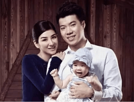 徐勇凌晒9张骚扰电话截图，再次叫板铲屎官！要求铲屎官给说法！