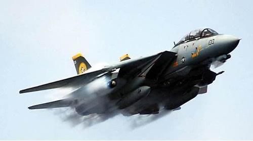 美国伊朗飞机视频