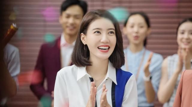 「气质」清爽蓝色系搭配,浪漫高质感气质穿搭!