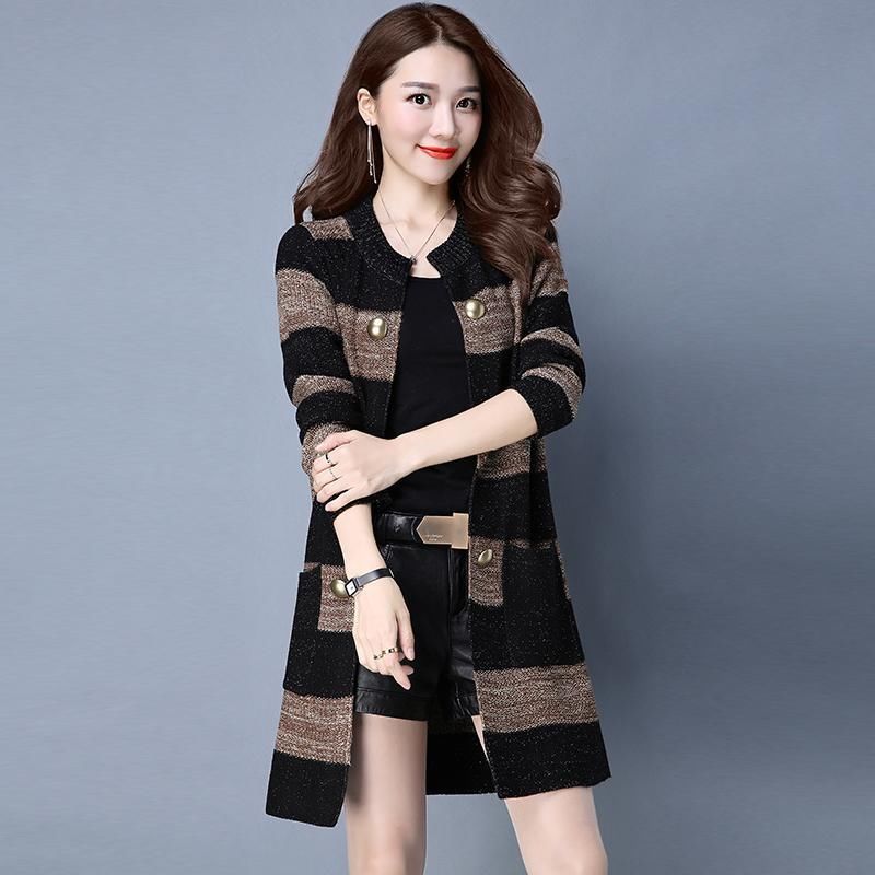 腰粗屁股大的女人，少穿毛衣!试试这些中长秋衫，轻松遮肉超显瘦