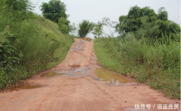  不到|农村修的路为啥“只有3.5米宽”，有的还不到，很多人不懂
