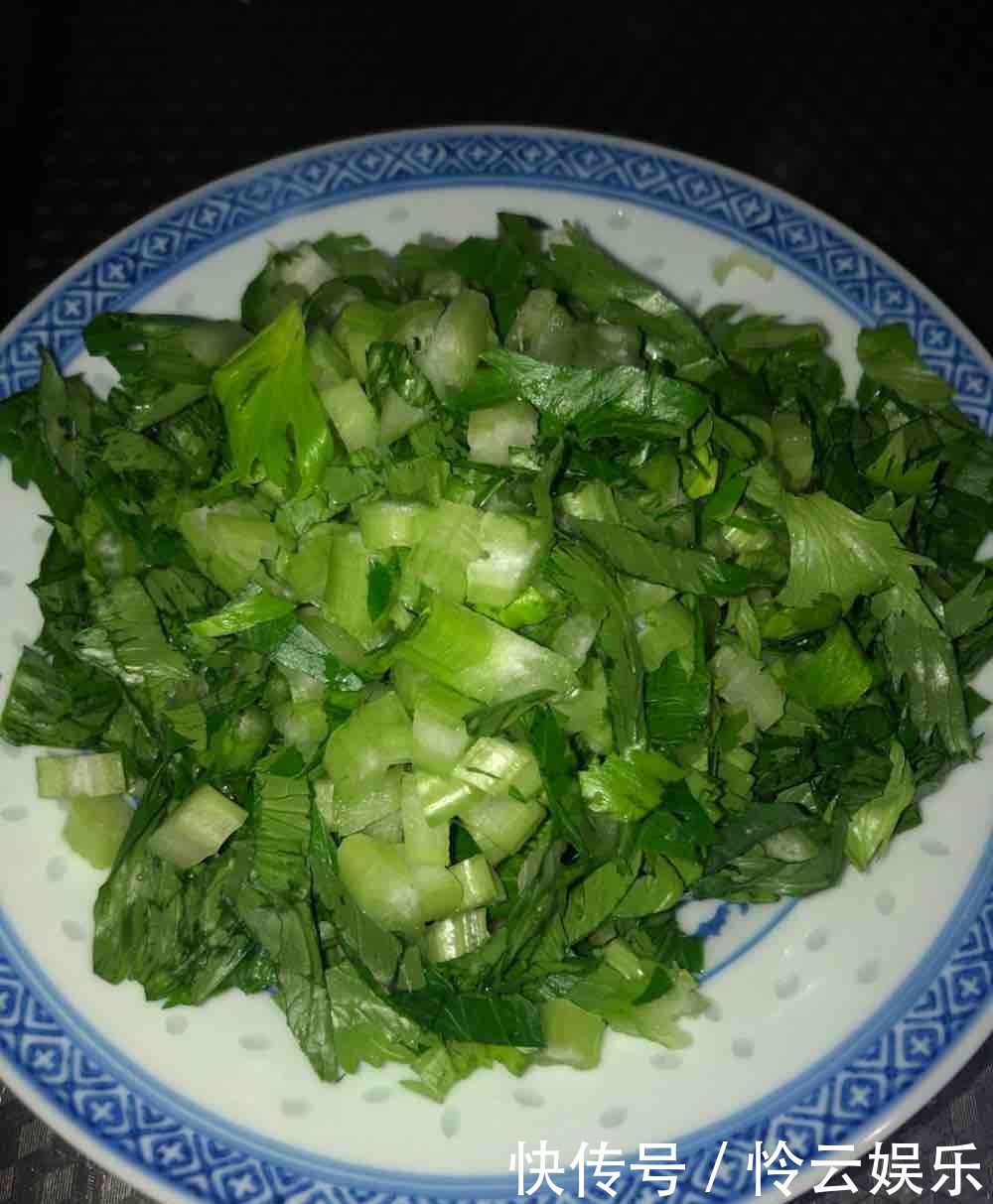  「口臭」这菜是“天然巴豆”，口臭厉害要经常吃，便秘也会悄悄消失