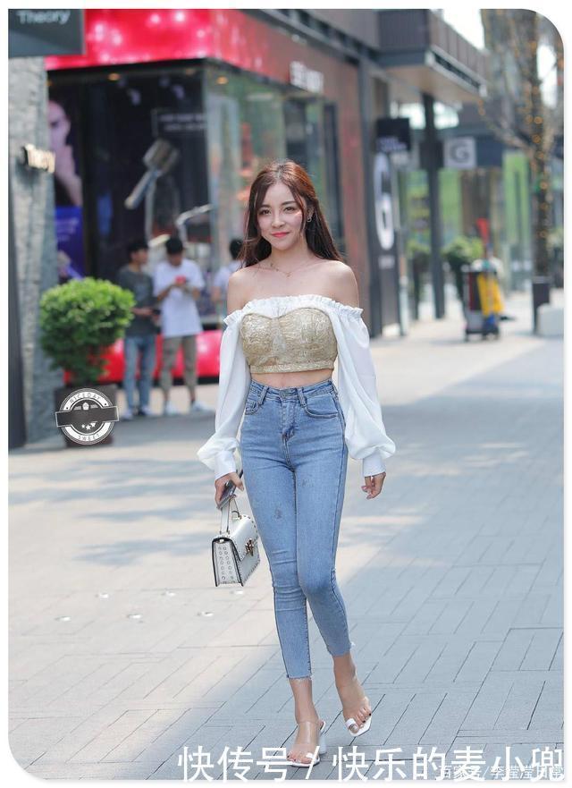  穿搭：妹子太不注意形象了，裤子都脏了污渍，能洗洗再穿吗