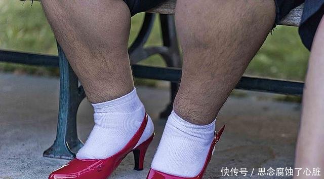 穿便宜高跟鞋姑娘说出多年“磨脚”泪奔，打死不穿贵的高跟鞋了